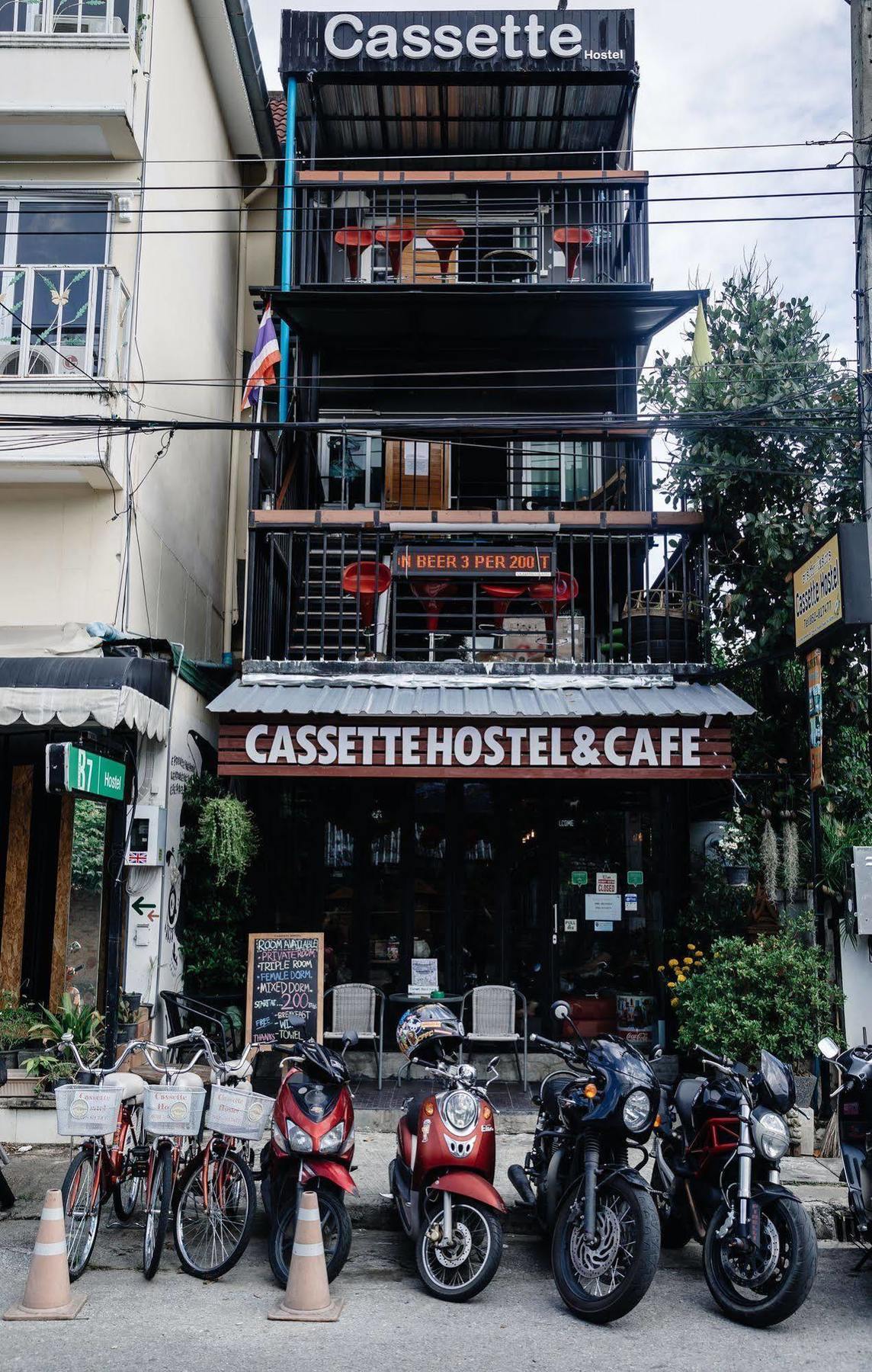Cassette Hostel Chiang Mai Dış mekan fotoğraf