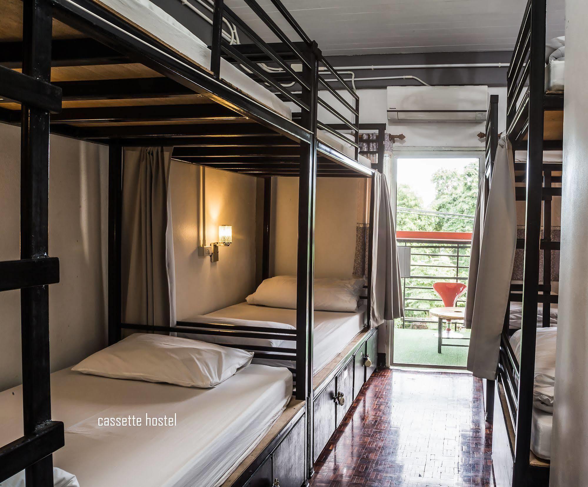 Cassette Hostel Chiang Mai Dış mekan fotoğraf