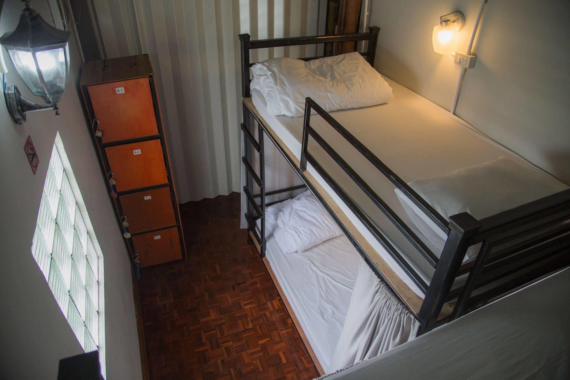 Cassette Hostel Chiang Mai Dış mekan fotoğraf